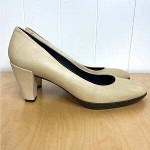 ECCO Danish Design Women's Shape 55 Plateau Pump Nude/Tan Suede Heels Size 41